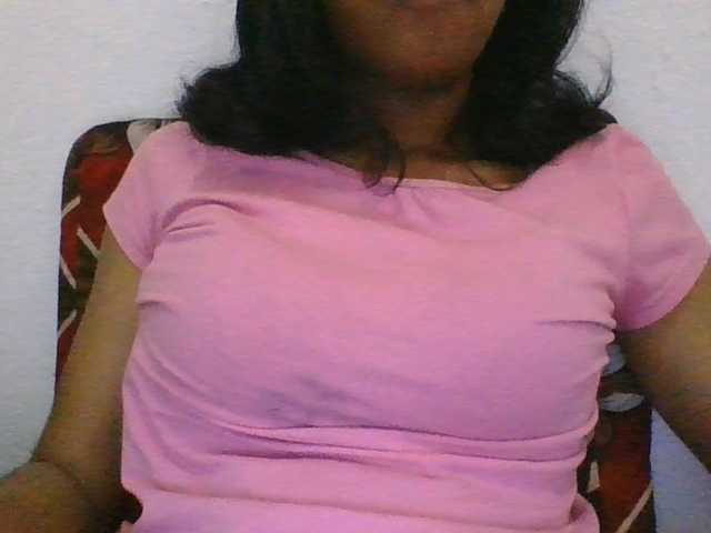 rosah1a live cam on BongaCams
