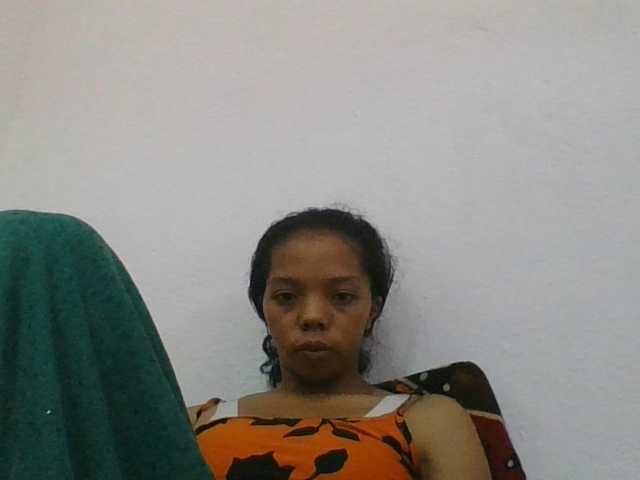 rosah1a live cam on BongaCams
