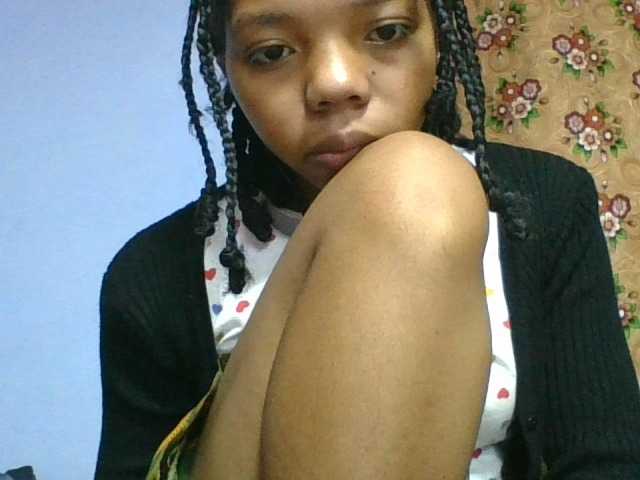 rosah1a live cam on BongaCams