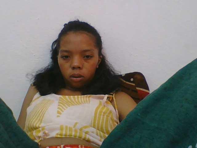rosah1a live cam on BongaCams