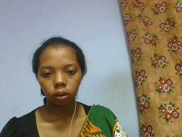 rosah1a live cam on BongaCams