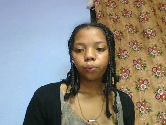 rosah1a live cam on BongaCams