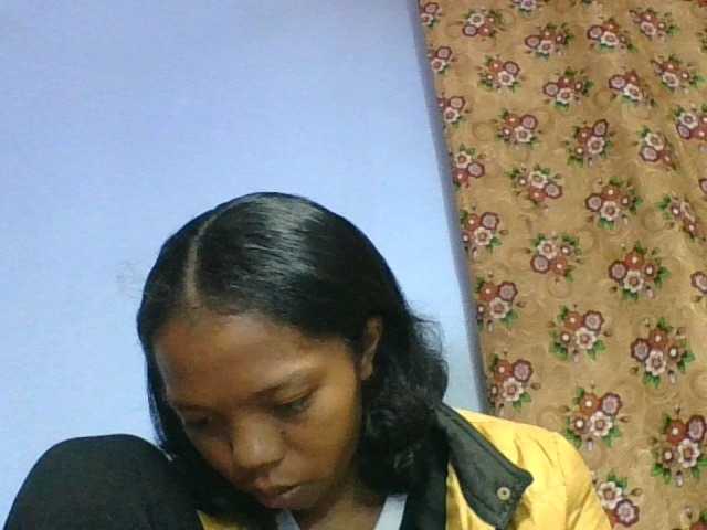 rosah1a live cam on BongaCams