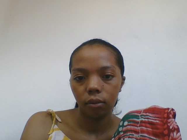 rosah1a live cam on BongaCams