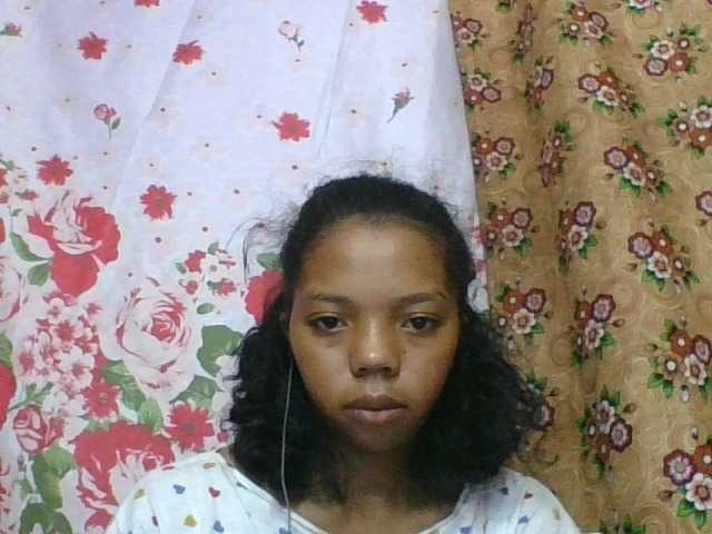 rosah1a live cam on BongaCams