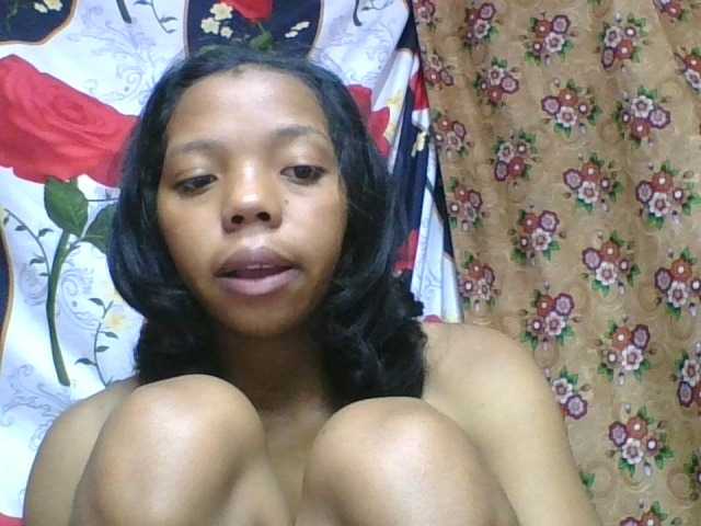 rosah1a live cam on BongaCams
