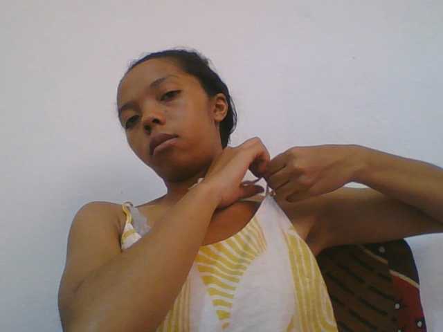 rosah1a live cam on BongaCams