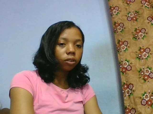 rosah1a live cam on BongaCams