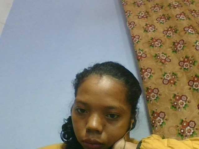rosah1a live cam on BongaCams