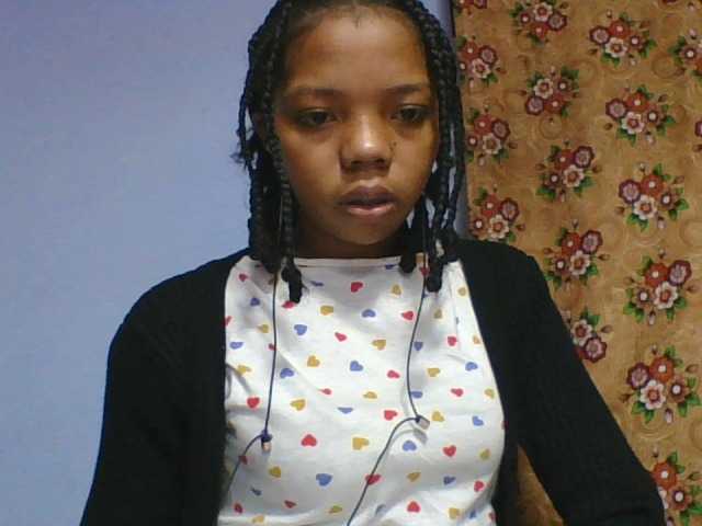 rosah1a live cam on BongaCams