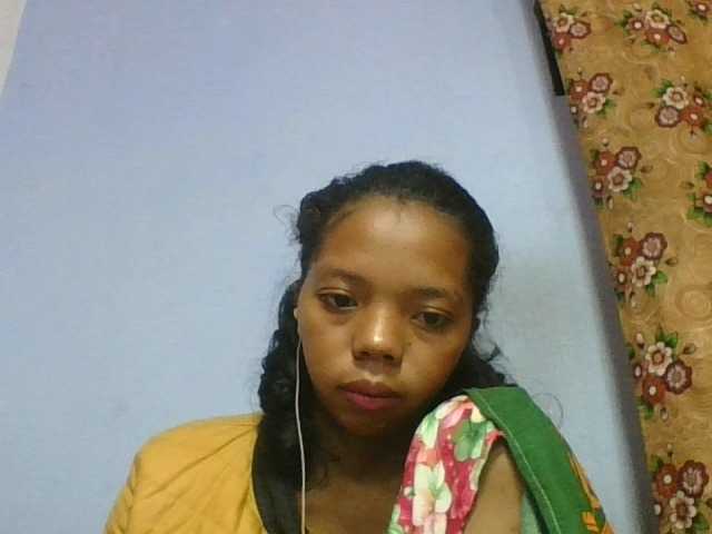 rosah1a live cam on BongaCams