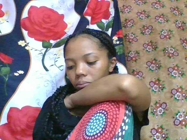 rosah1a live cam on BongaCams