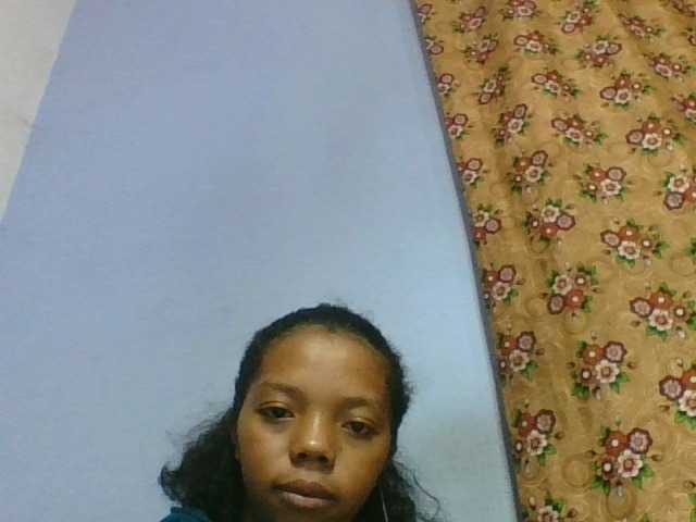 rosah1a live cam on BongaCams