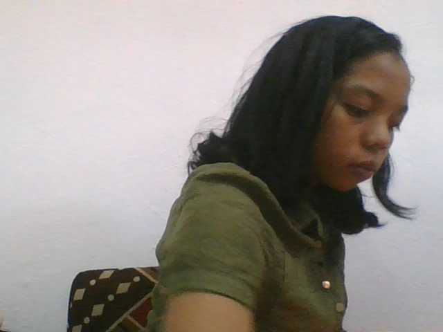 rosah1a live cam on BongaCams