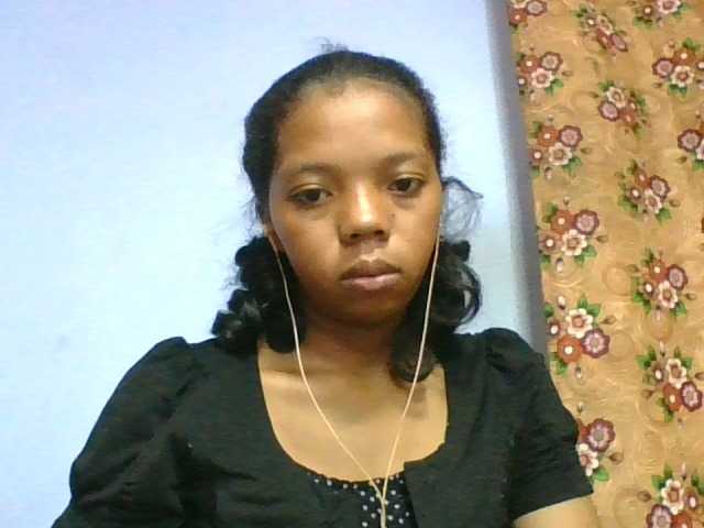 rosah1a live cam on BongaCams