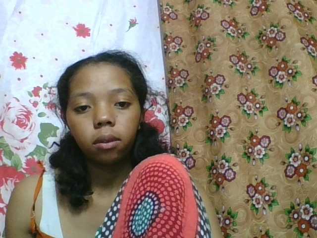 rosah1a live cam on BongaCams