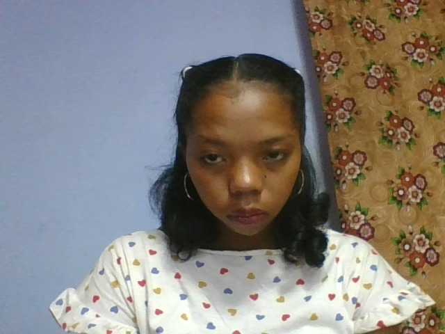 rosah1a live cam on BongaCams