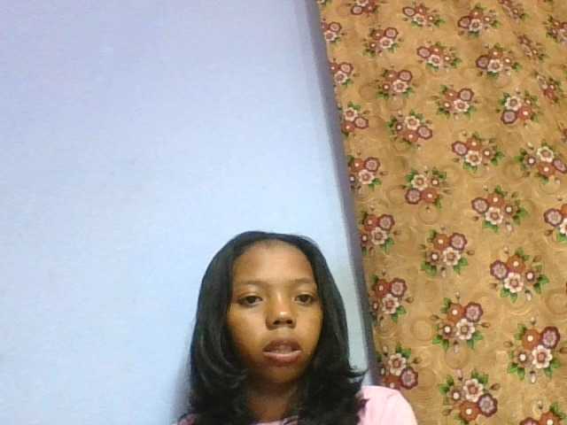 rosah1a live cam on BongaCams