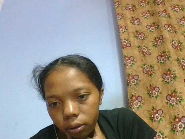 rosah1a live cam on BongaCams