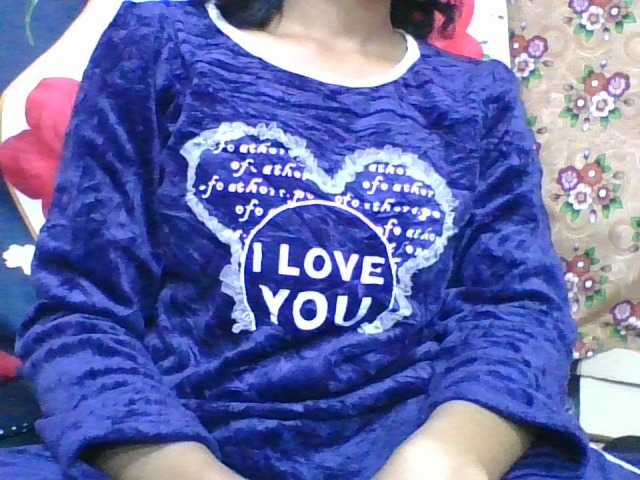rosah1a live cam on BongaCams
