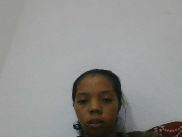 rosah1a live cam on BongaCams