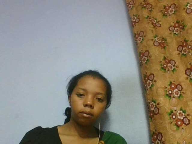 rosah1a live cam on BongaCams
