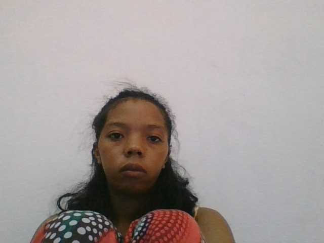 rosah1a live cam on BongaCams