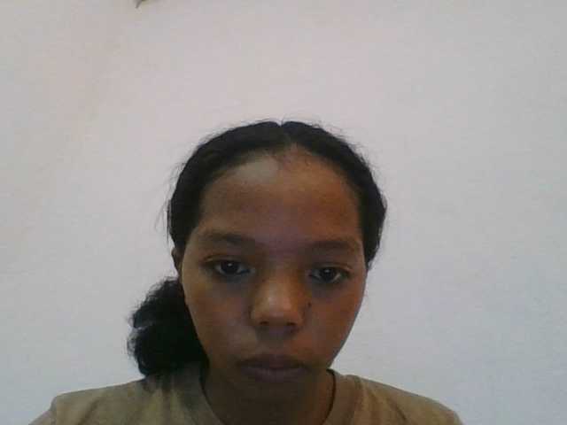 rosah1a live cam on BongaCams