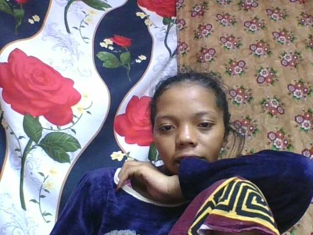 rosah1a live cam on BongaCams