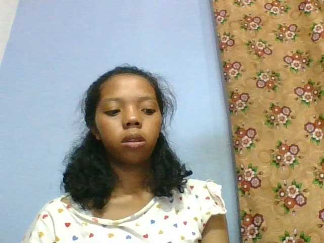 rosah1a live cam on BongaCams