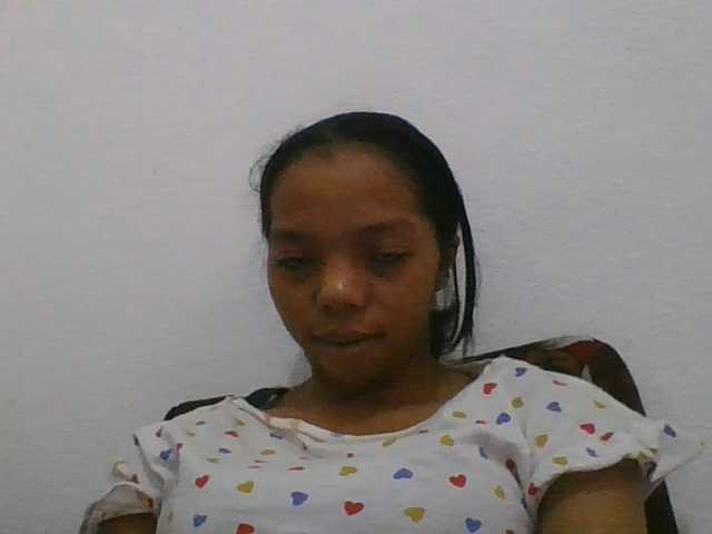 rosah1a, en directo ahora en BongaCams