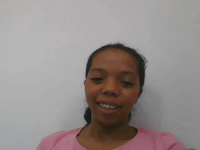 rosah1a live cam on BongaCams