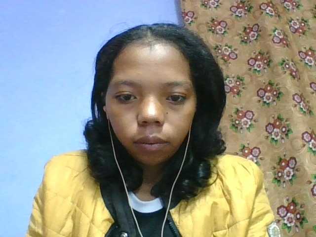 rosah1a live cam on BongaCams