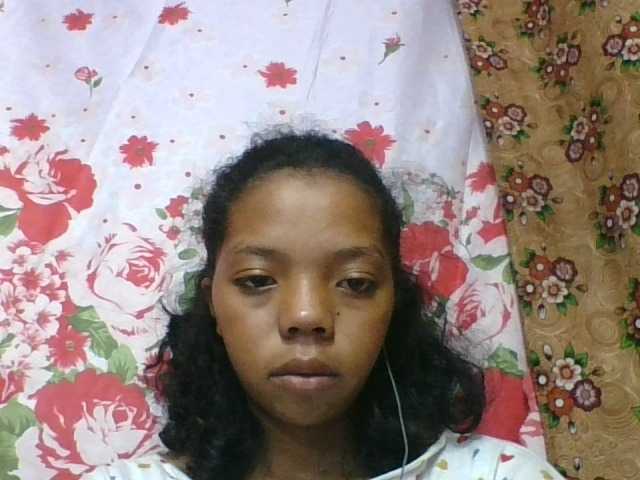 rosah1a live cam on BongaCams