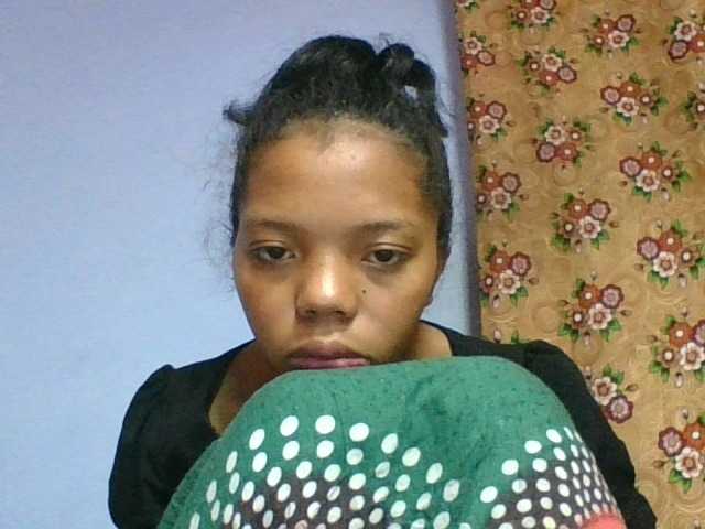 rosah1a live cam on BongaCams