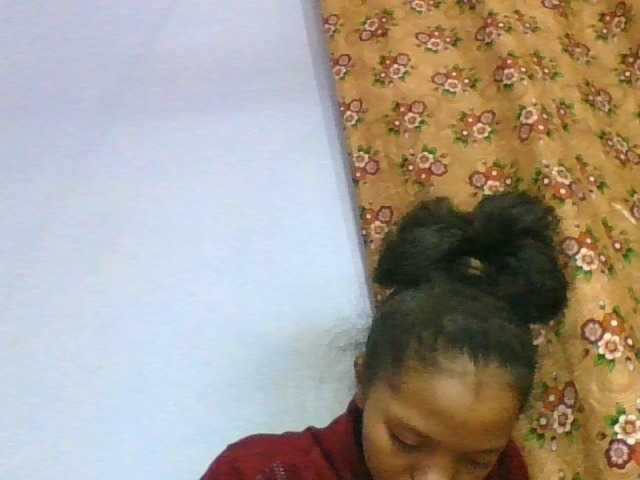 rosah1a live cam on BongaCams