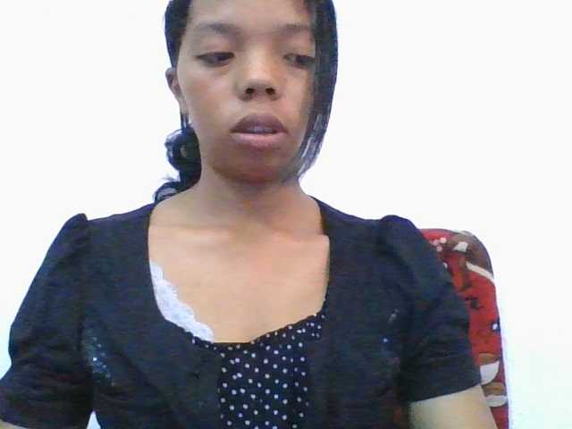 rosah1a live cam on BongaCams