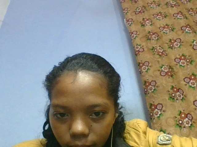 rosah1a live cam on BongaCams