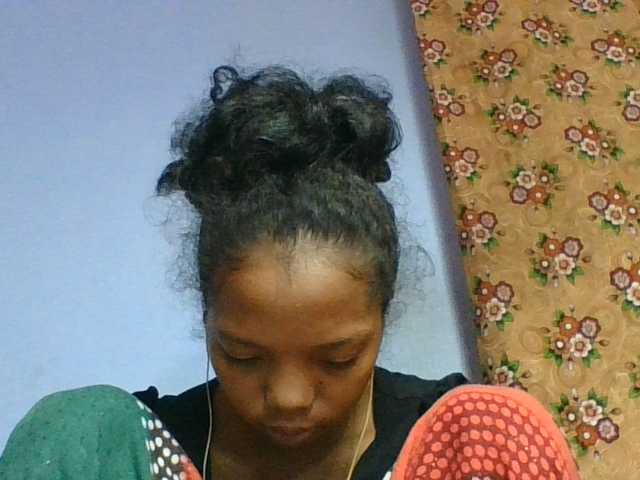 rosah1a live cam on BongaCams