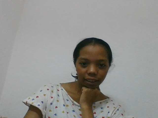 rosah1a live cam on BongaCams