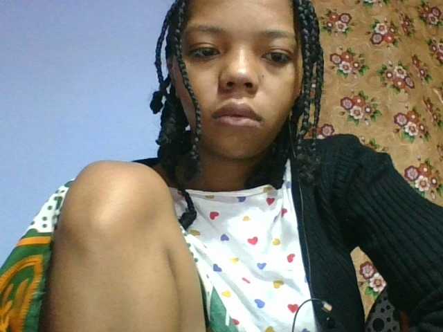 rosah1a live cam on BongaCams