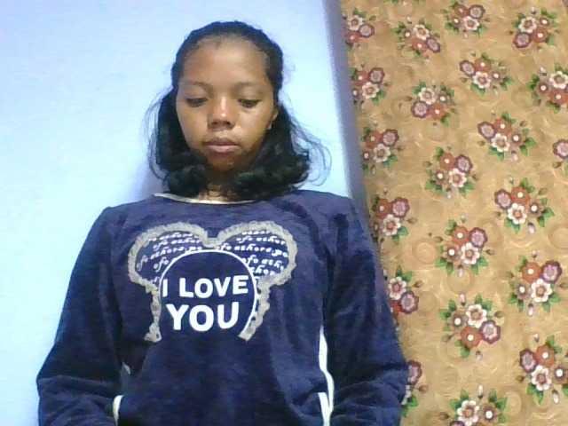 rosah1a live cam on BongaCams