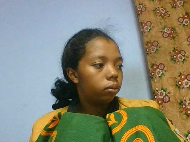 rosah1a live cam on BongaCams