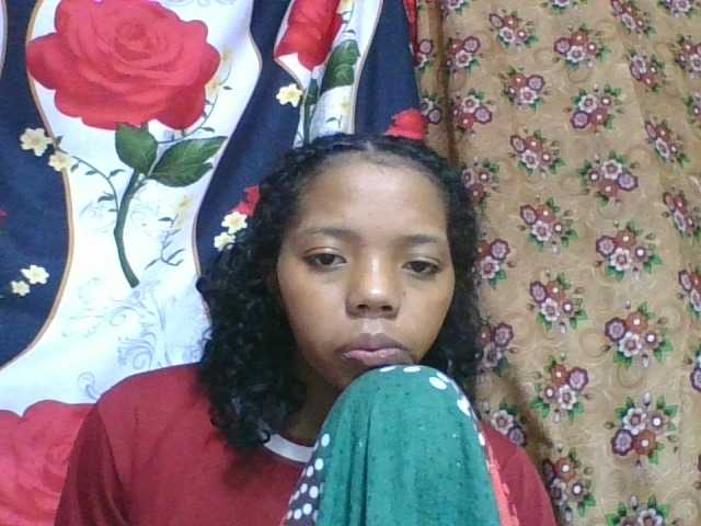 rosah1a live cam on BongaCams