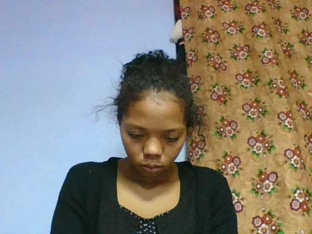 rosah1a live cam on BongaCams