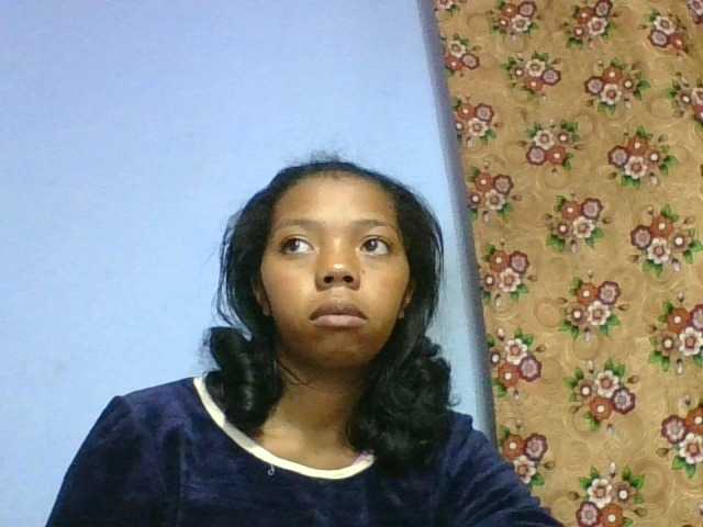 rosah1a live cam on BongaCams
