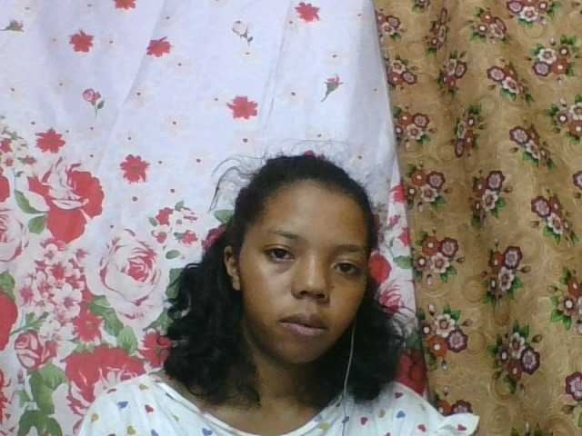 rosah1a live cam on BongaCams