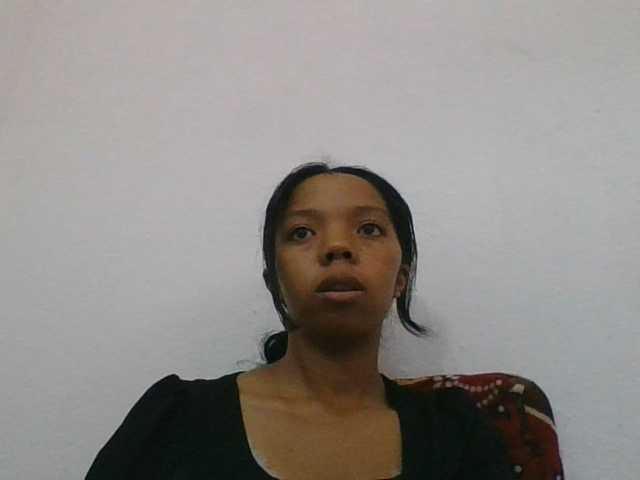 rosah1a live cam on BongaCams
