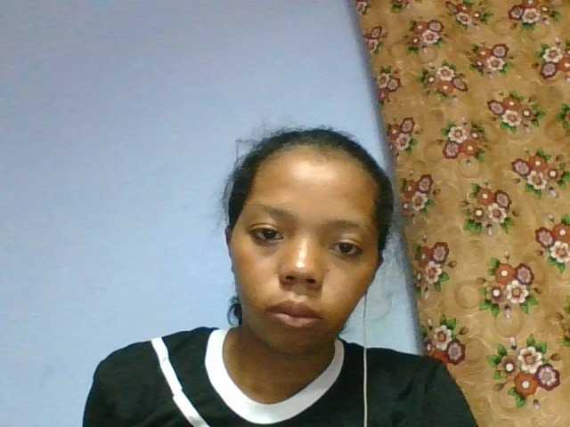 rosah1a live cam on BongaCams