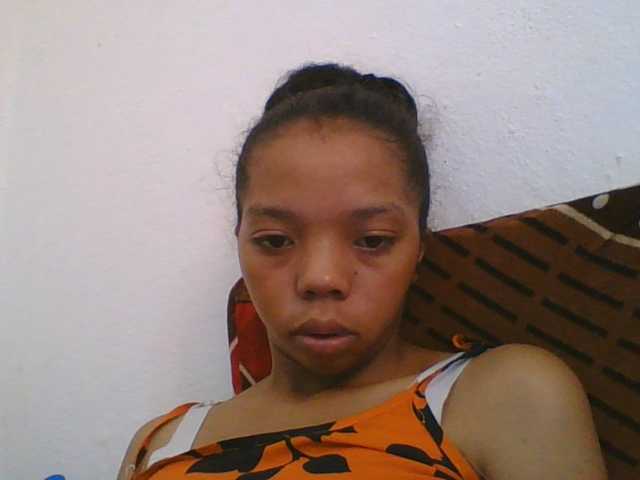 rosah1a live cam on BongaCams